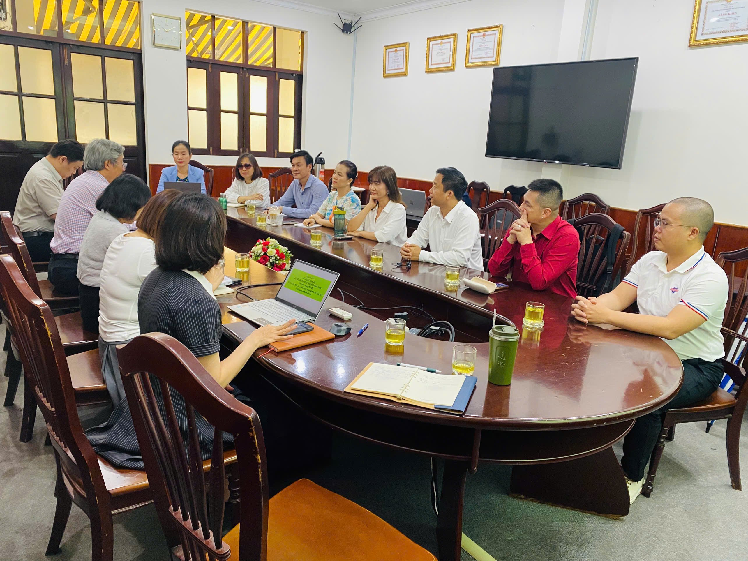 Sự kiện trao đổi khoa học giữa đại diện Viện IECCD & HSRC cùng Viện Nghiên cứu Phát triển TP.HCM